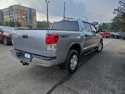 2012 Toyota Tundra Crew Cab, $20900. Photo 5