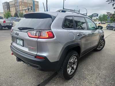 2021 Jeep Cherokee, $22400. Photo 5