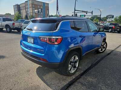 2018 Jeep Compass, $13900. Photo 5