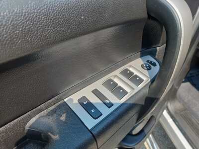 2010 Chevrolet 1500 Crew Cab, $9900. Photo 9