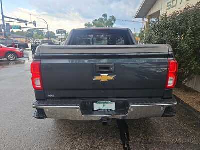 2017 Chevrolet 1500 Crew Cab, $21900. Photo 4