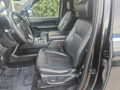 2018 Ford Expedition, $17900. Photo 8