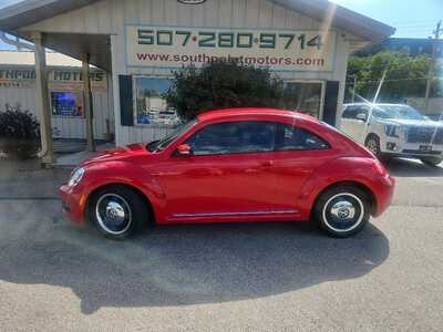 2012 Volkswagen Beetle, $8900. Photo 2