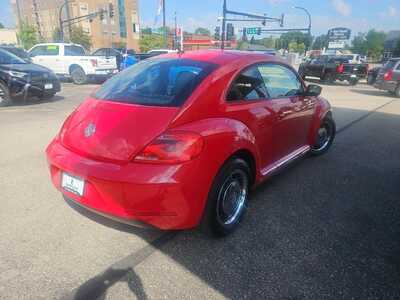2012 Volkswagen Beetle, $8900. Photo 5
