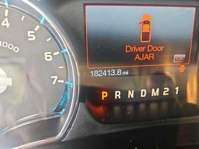 2012 Ford F150 Crew Cab, $10900. Photo 11