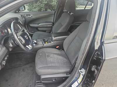 2013 Dodge Charger, $11900. Photo 8