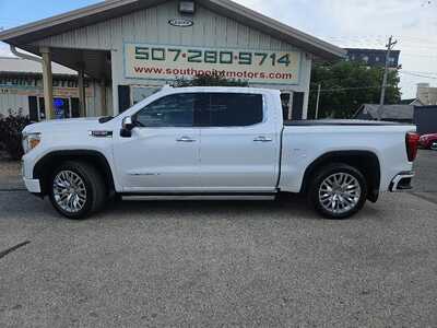 2019 GMC 1500 Crew Cab, $31900. Photo 2