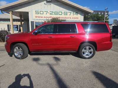 2015 Chevrolet Suburban, $25900. Photo 2