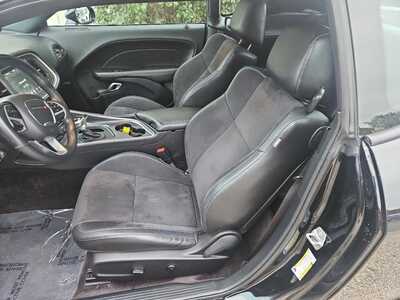 2018 Dodge Challenger, $24900. Photo 8