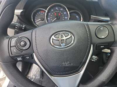 2014 Toyota Corolla, $10900. Photo 10