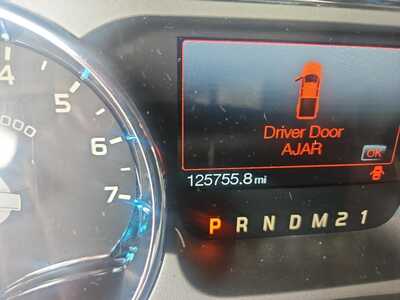 2014 Ford F150 Crew Cab, $21900. Photo 11