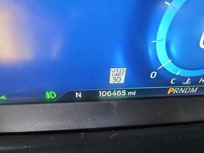 2021 Ford Explorer, $25900. Photo 11