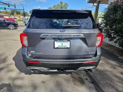 2021 Ford Explorer, $25900. Photo 4