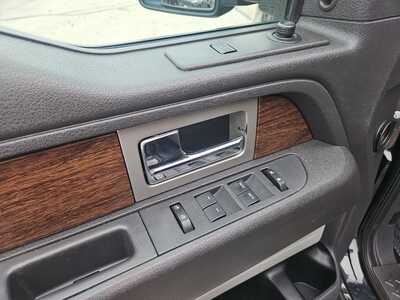 2013 Ford F-150, $10900. Photo 9