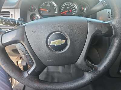 2011 Chevrolet Suburban, $0. Photo 10