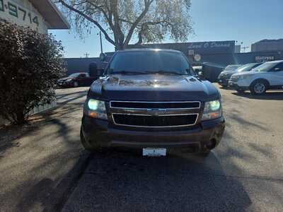 2011 Chevrolet Suburban, $0. Photo 7