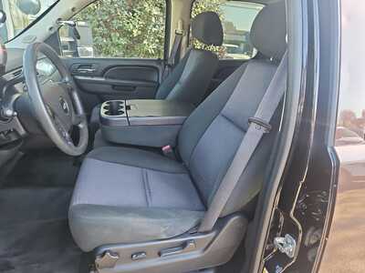 2011 Chevrolet Suburban, $0. Photo 8
