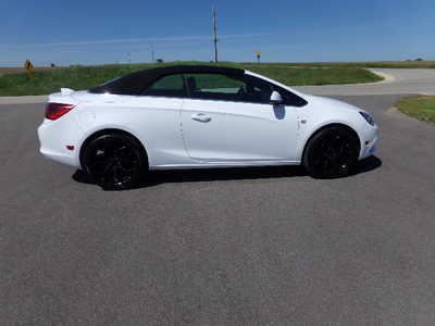 2019 Buick Cascada, $15900. Photo 2