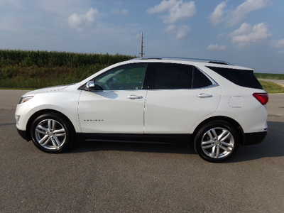 2020 Chevrolet Equinox, $18500. Photo 2