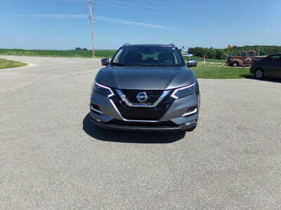 2022 Nissan Rogue, $17500. Photo 8