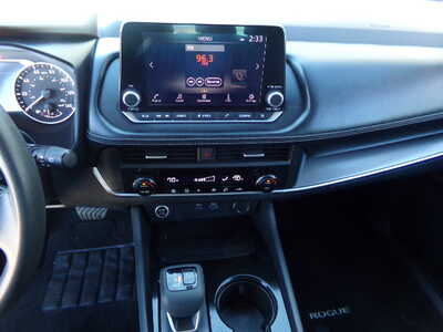 2023 Nissan Rogue, $16900. Photo 11