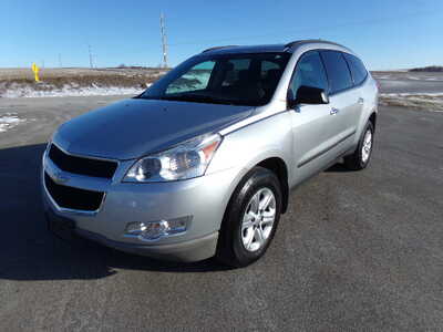 2011 Chevrolet Traverse, $4750. Photo 1