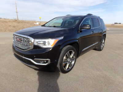 2018 GMC Acadia, $16500. Photo 1