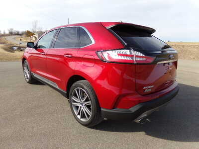 2020 Ford Edge, $13950. Photo 4