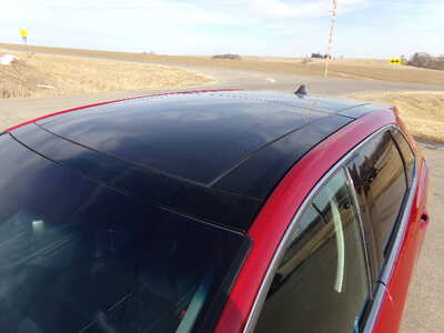 2020 Ford Edge, $13950. Photo 5