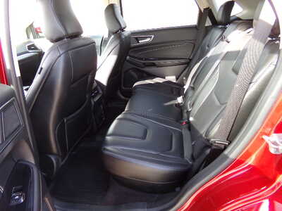2020 Ford Edge, $13950. Photo 9