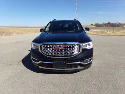2017 GMC Acadia, $10900. Photo 7