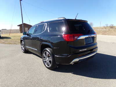 2017 GMC Acadia, $10900. Photo 8