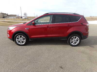2017 Ford Escape, $8900. Photo 7
