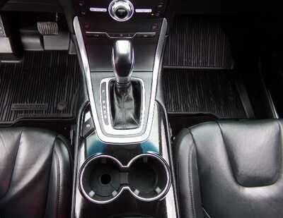 2017 Ford Edge, $11400. Photo 9