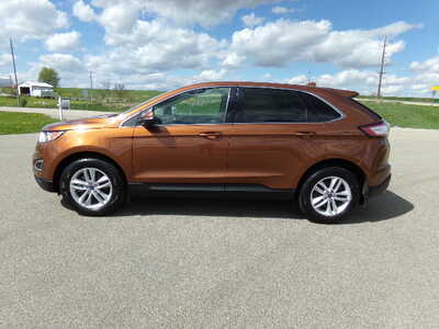 2017 Ford Edge, $10750. Photo 7