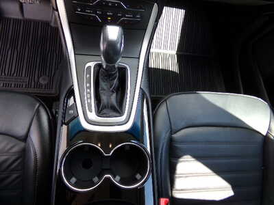 2017 Ford Edge, $10750. Photo 10