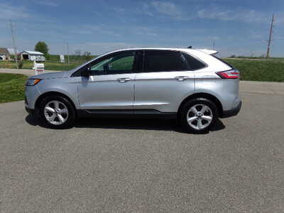 2019 Ford Edge, $9250. Photo 8
