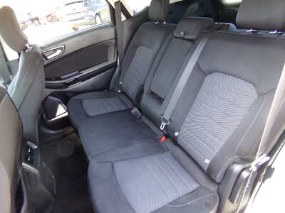 2019 Ford Edge, $9250. Photo 11