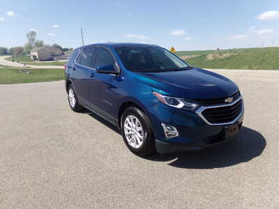 2019 Chevrolet Equinox, $12900. Photo 4
