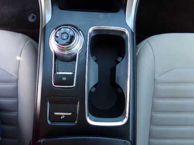 2019 Ford Fusion, $9250. Photo 11