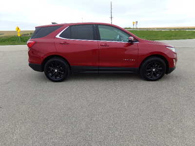 2018 Chevrolet Equinox, $10950. Photo 2