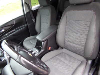 2018 Chevrolet Equinox, $10950. Photo 9
