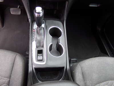 2018 Chevrolet Equinox, $10950. Photo 10
