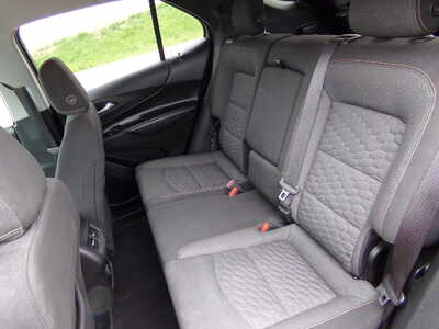 2018 Chevrolet Equinox, $10950. Photo 11