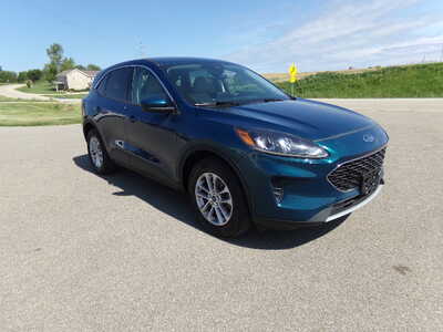 2020 Ford Escape, $13950. Photo 2