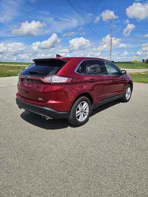 2018 Ford Edge, $12500. Photo 4