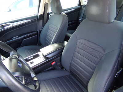 2020 Ford Fusion, $9950. Photo 9