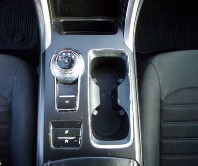 2020 Ford Fusion, $9950. Photo 12