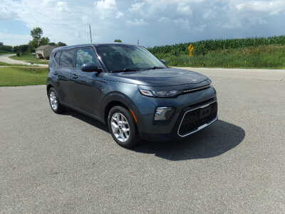 2020 Kia Soul, $10950. Photo 3