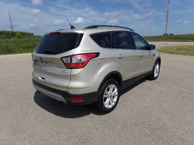 2018 Ford Escape, $9950. Photo 3